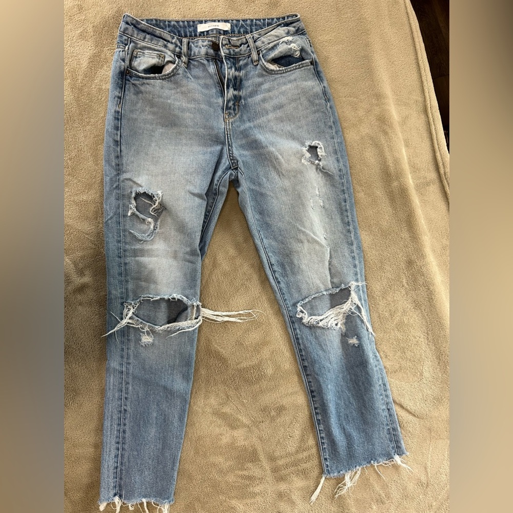Hidden Tracey High Rise Distressed Jeans - Picture 2 of 10